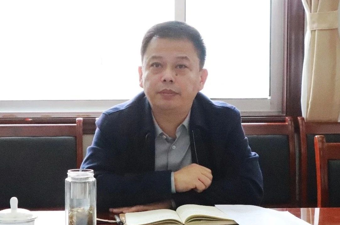 李曉東帶隊(duì)到紅旗煤礦召開現(xiàn)場(chǎng)工作會(huì)議1